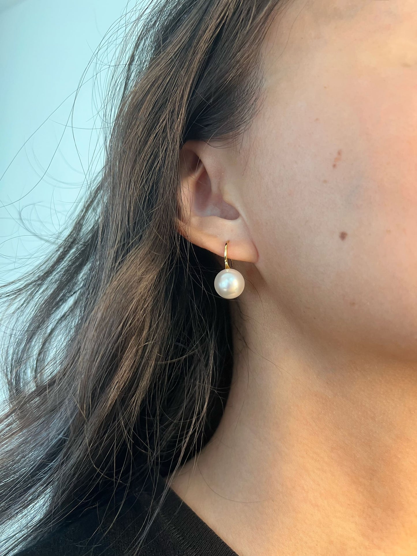 Transition seamlessly from casual to formal with these chic earrings