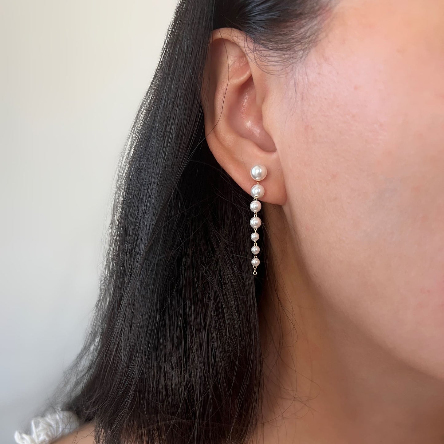 Beautiful Cascade Earrings: Classic touch for any outfit, versatile for special occasions.