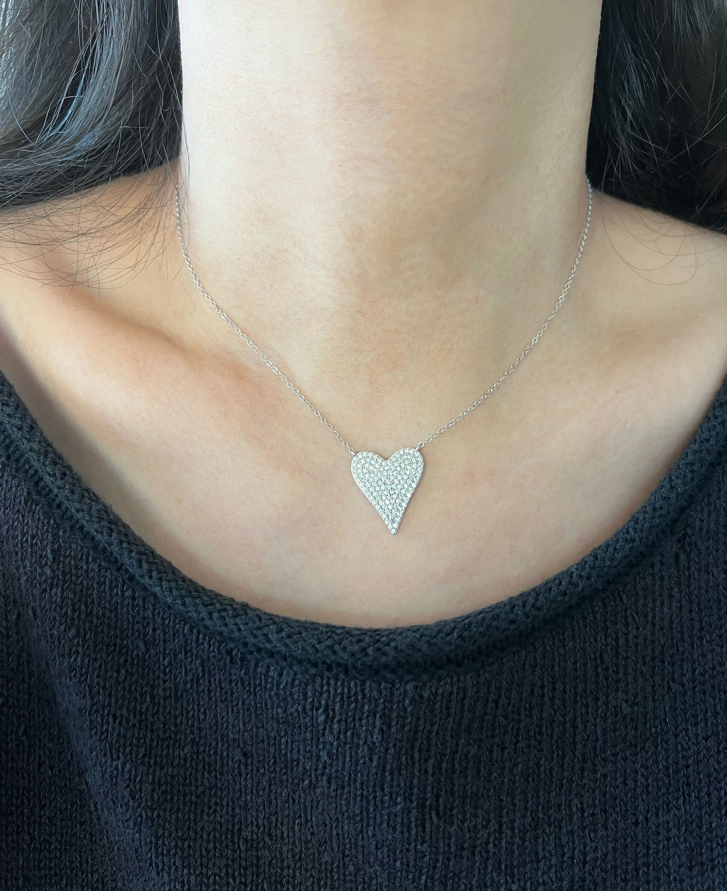 Heartfelt expression: Eternal Love Necklace, a perfect gift for loved ones