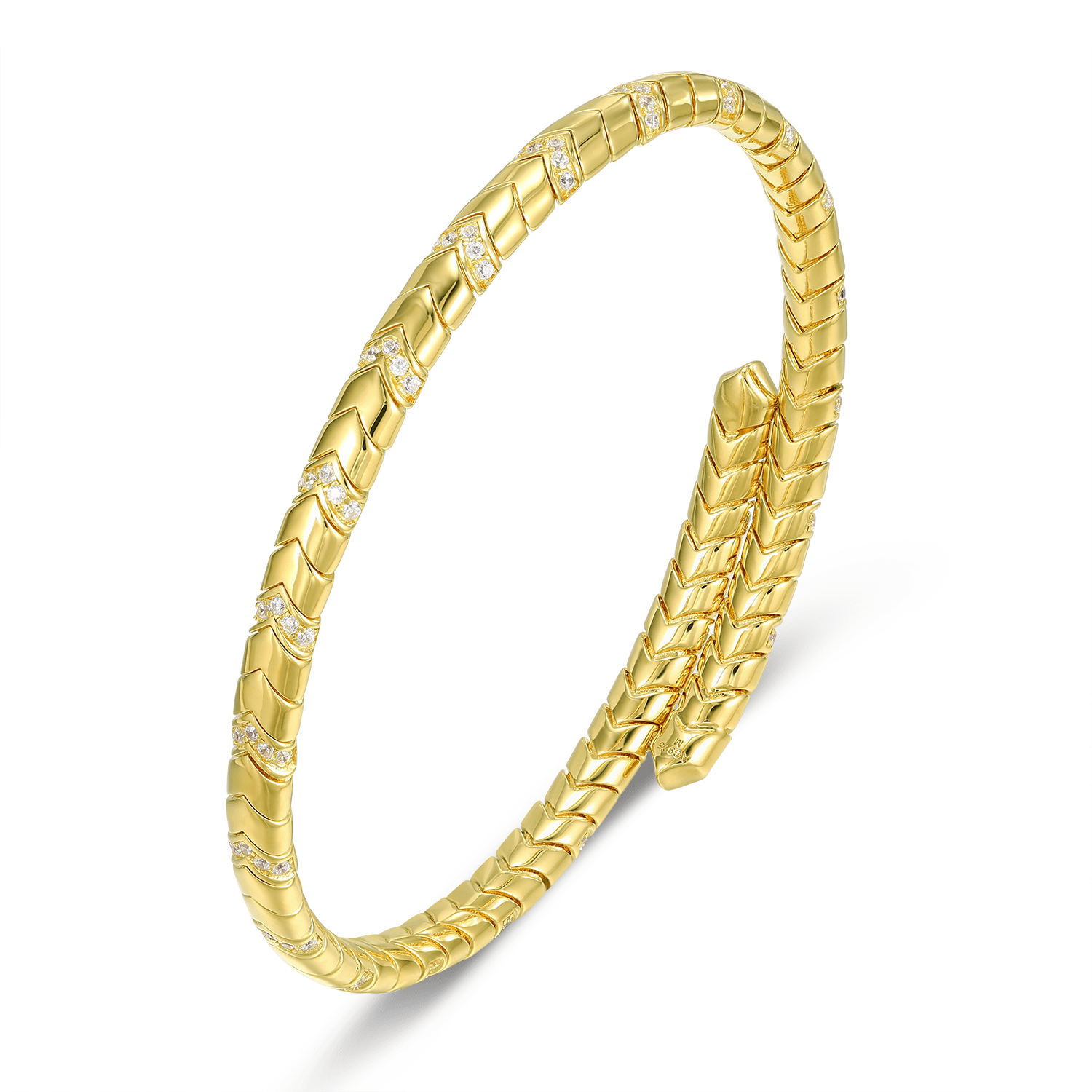 Versatile elegance: Serpent Bracelet transitions seamlessly for any occasion